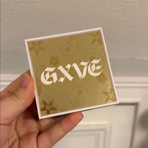 GXVE Amplifying Blush Duo “Feelin’ Cheeky” and “Honeymoon Phase”